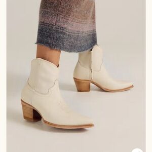 Tecovas “The Daisy” Boot